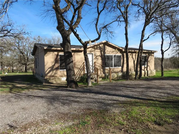 227 Heritage Oaks Dr, Cedar Creek, TX 78612