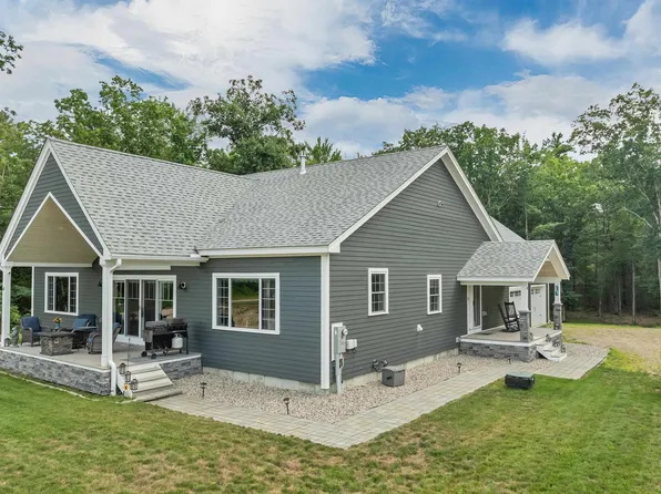 4 Remington Court, Tuftonboro, NH 03816