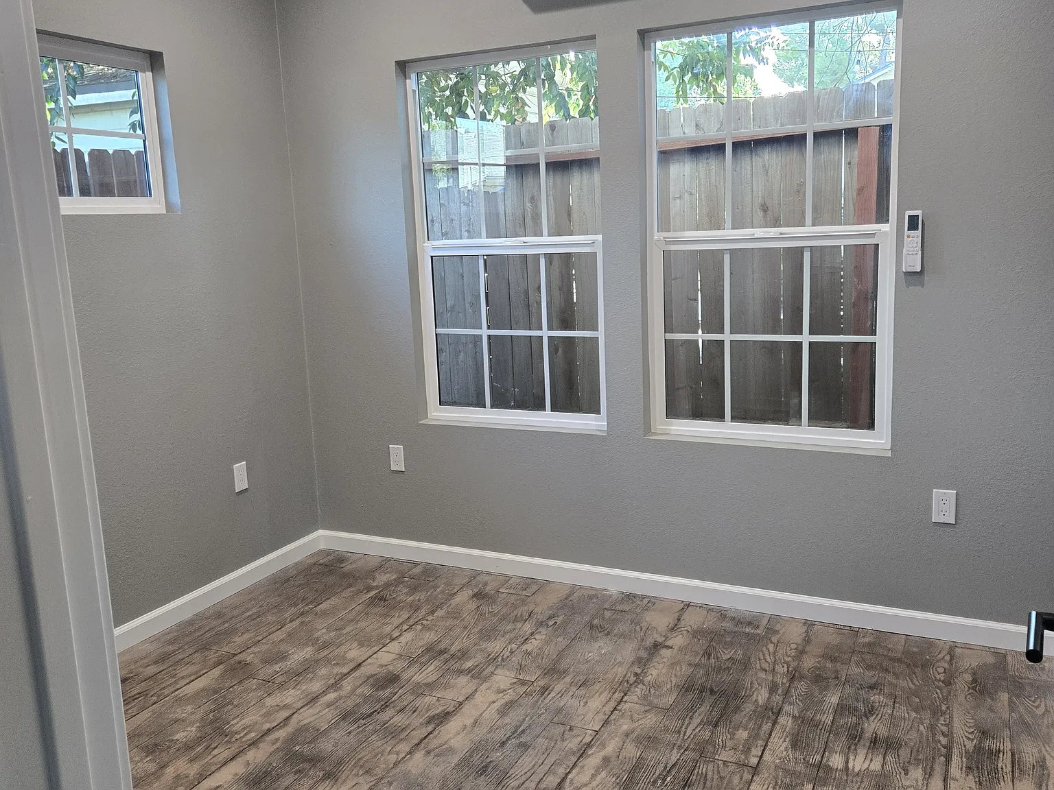 2 bed, 690 sqft, $3,500 — Photo 4