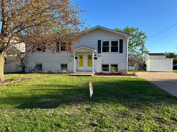 3505 Central Ave, Bettendorf, IA 52722