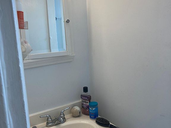4th image of 623 Central Ave APT 310