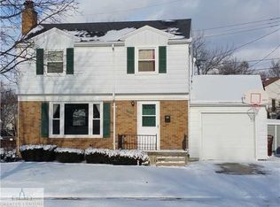 2525 Fairfax Rd, Lansing, MI 48910