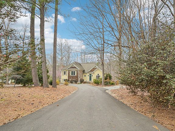 3rd image of 200 Prescott Dr