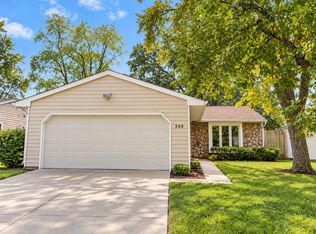 248 Waverly Dr, Elgin, IL 60120