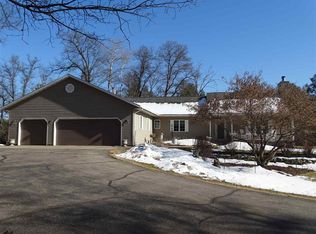 1280 N Us Highway 8, Norway, MI 49870