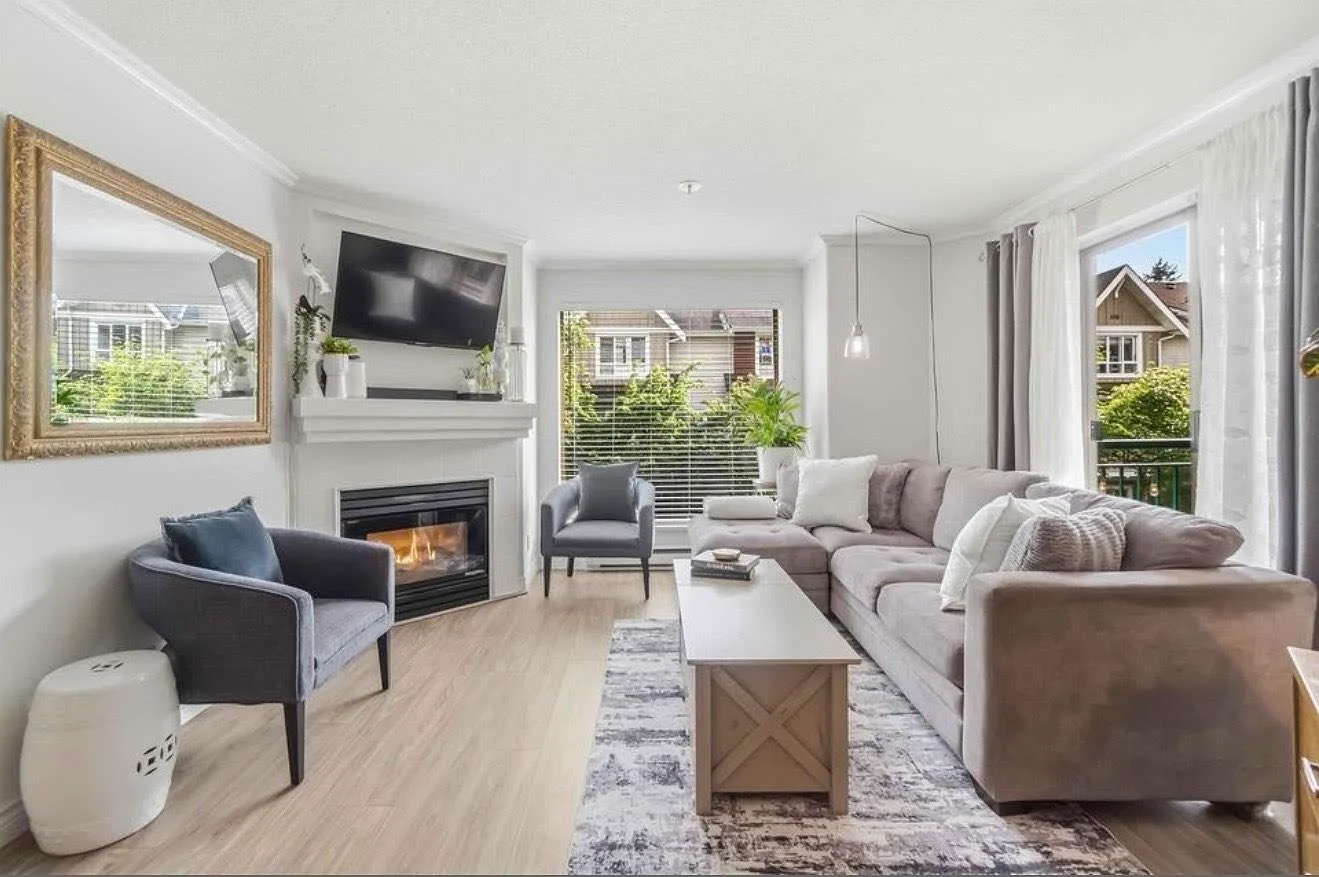 2 bed, 848 sqft, $2,450 — Photo 1