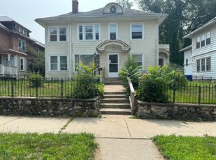 73-75 Leyfred Ter, Springfield, MA 01108