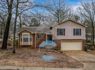 801 Cedar Ridge Dr, Little Rock, AR 72211