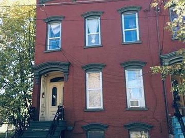 94 Philip St #1