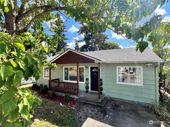 710 114th Street S, Tacoma, WA 98444
