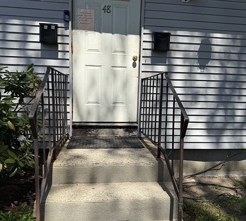 2nd image of 48 America St #B