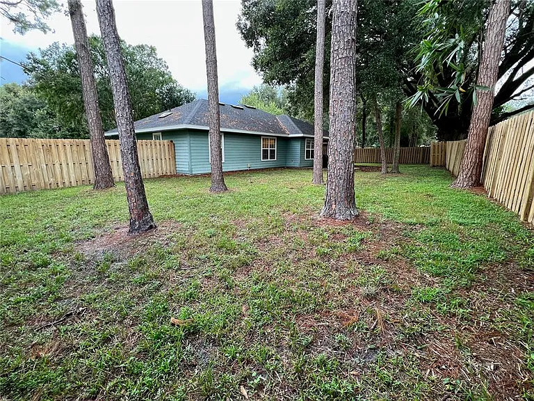 6845 SW 81st St — Photo 30