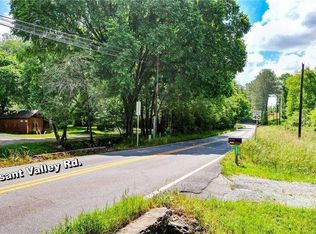 1806 Pleasant Valley Rd SE, Lindale, GA 30173