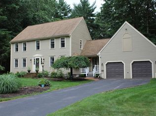 162 Overlook Dr, Raynham, MA 02767