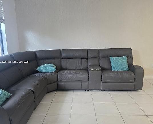4th image of 10111 Akenside Dr #10111