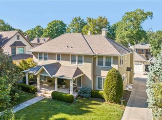 416 W 68th St, Kansas City, MO 64113