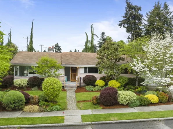 2604 NE 70th Street, Seattle, WA 98115