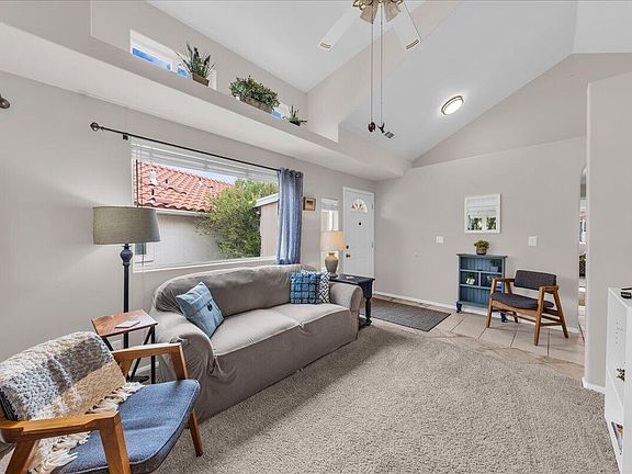 4th image of 76 Redbluff Dr