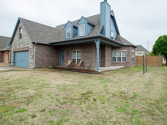Covered porch, 2008 roof