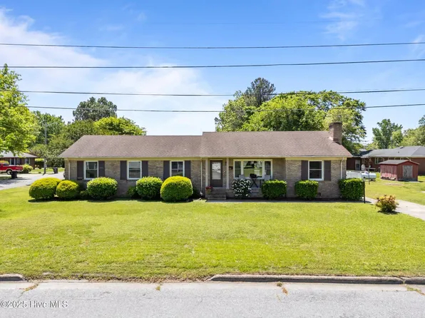 1201 Mitchell Drive, Elizabeth City, NC 27909