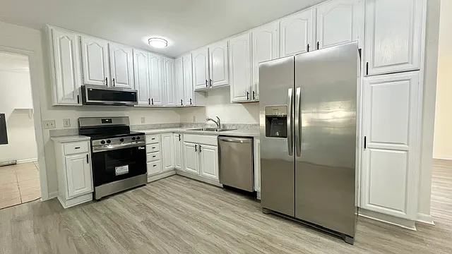 746 Broad River Blvd — Photo 6