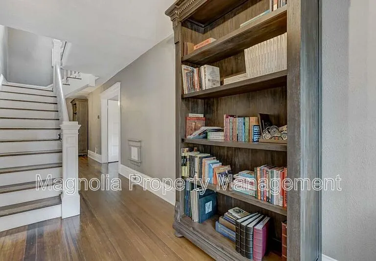 1532 N Nevada Ave — Photo 32