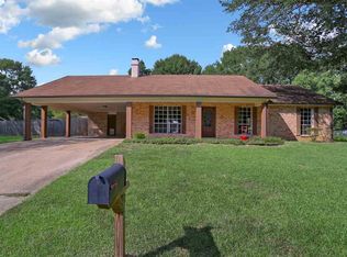 604 Green Ct, Jackson, MS 39272