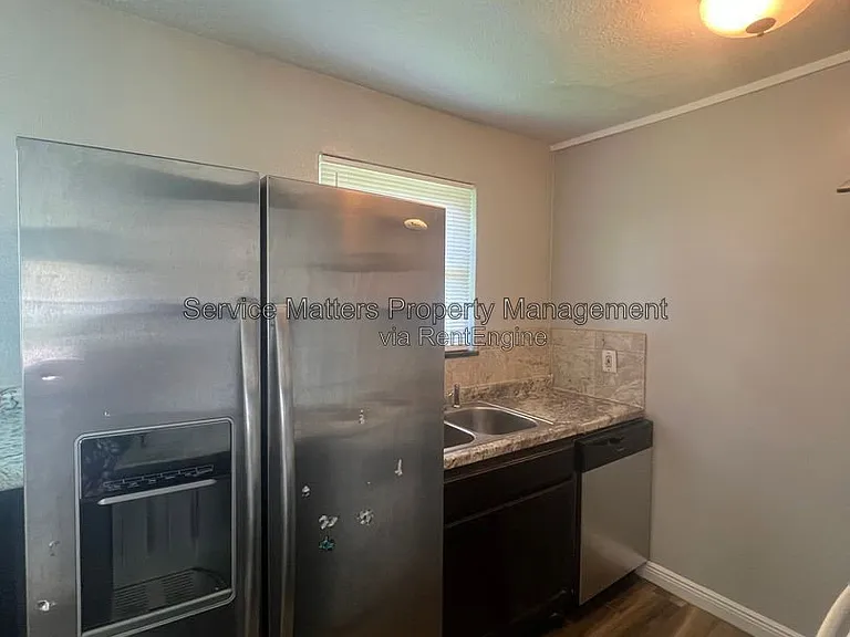 4819 State St — Photo 14