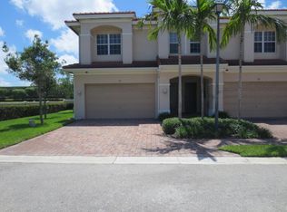 67 Landau St, Boynton Beach, FL 33426