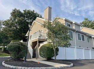 23 Tory Ct, Bedminster, NJ 07921