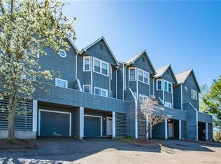 167 Old Foxon Rd UNIT B20, New Haven, CT 06513