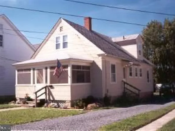 210 7th St, Pocomoke City, MD 21851