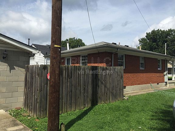 3rd image of 1400 Sale Ave