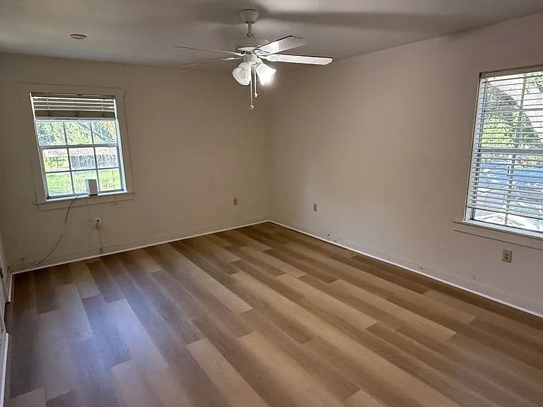 5516 Sawgrass Rd — Photo 10