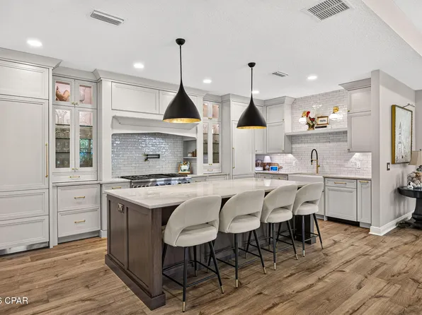 9050 Parrot Pl, Panama City Beach, FL 32413