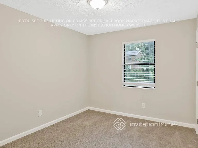 3920 Wood Path Ln — Photo 15