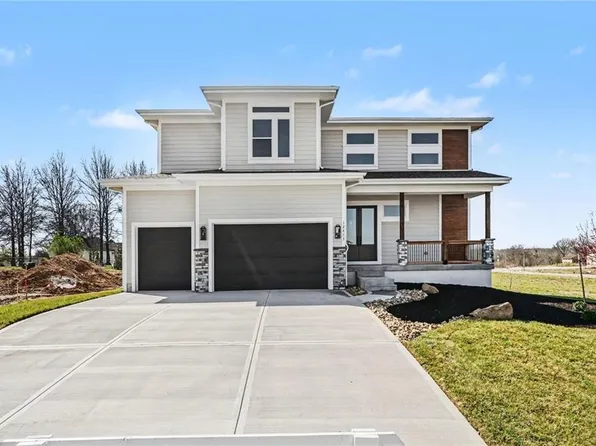 12413 W 184th St, Overland Park, KS 66013