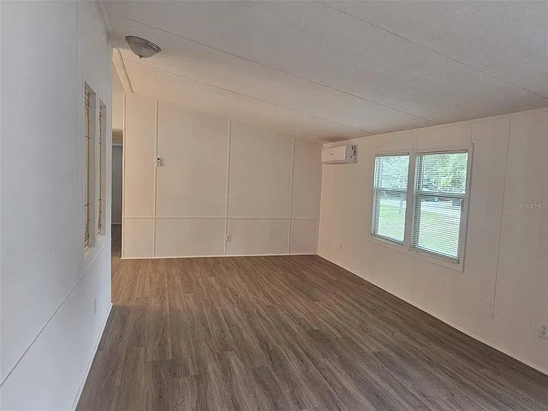 6519 NE 23rd Ave — Photo 4