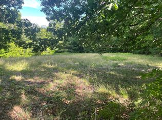 960 Mason Rd, Ashby, MA 01431