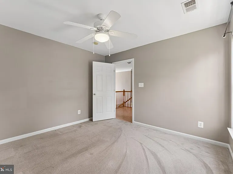 15121 Toccoa Ct — Photo 32