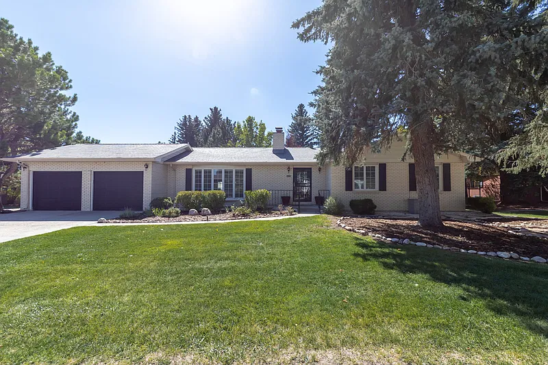 4 bed, 3.0 bath, 3408 sqft, $2,695 — Photo 2