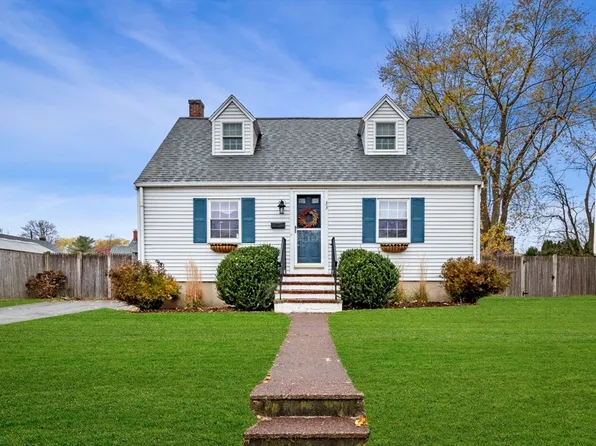 33 Jordan St, Beverly, MA 01915