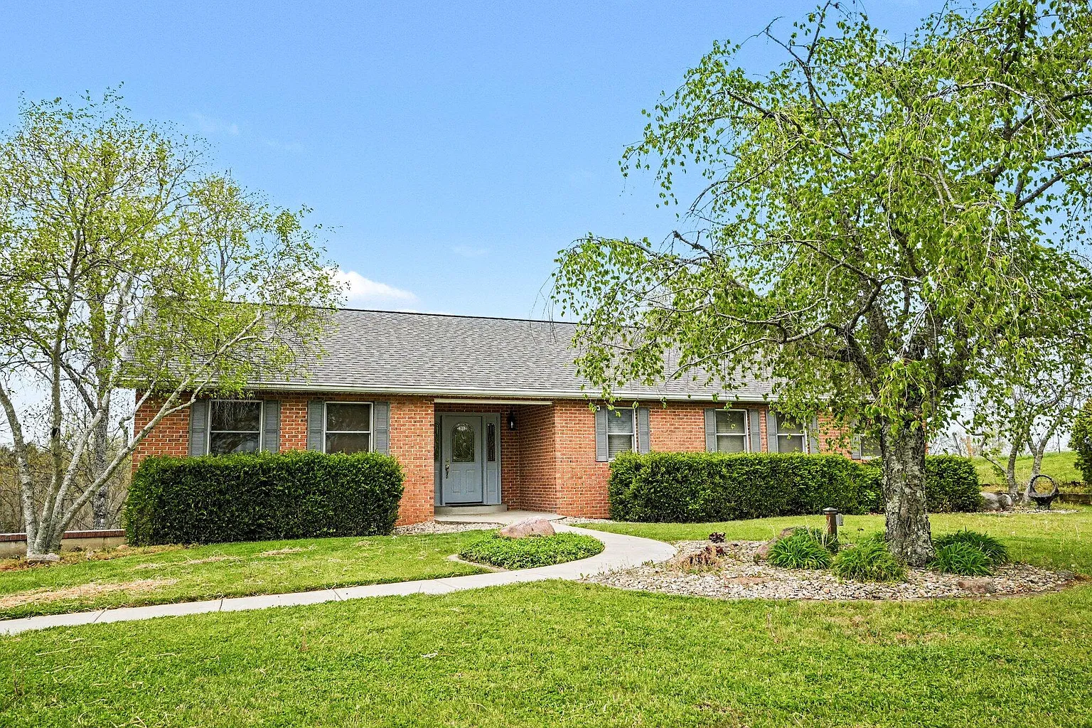 163 Blackburn Rd photo 1
