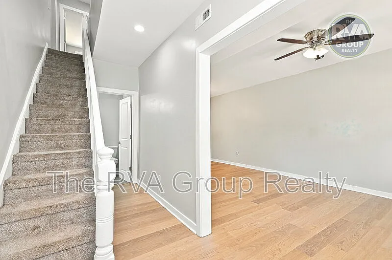 2 bed, 2.5 bath, 1342 sqft, $2,295 — Photo 2