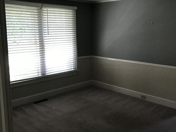 Dining Room/Den