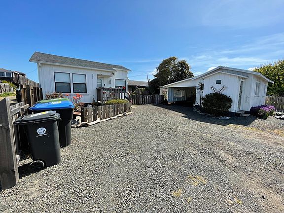 4th image of 311 N Harbor Dr