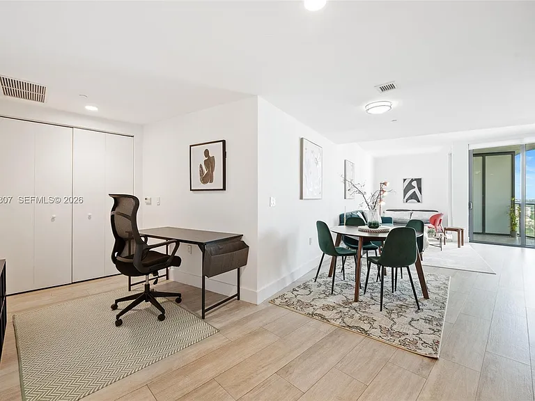 121 NE 34th St #2314 — Photo 27