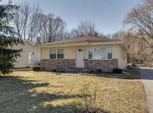 9312 11th Ave, Pleasant Prairie, WI 53158