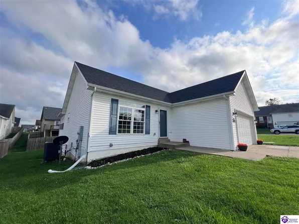 100 Destin Cir, Elizabethtown, KY 42701