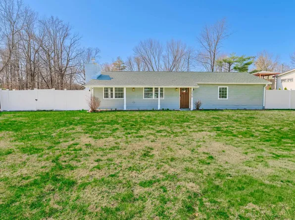 2634 S Hickory Leaf Dr, Bloomington, IN 47403